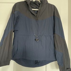 Lululemon windbreaker pullover